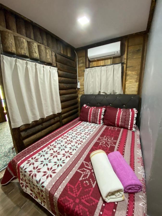 Homestay Dusun Ana Balun Slim River Eksteriør bilde