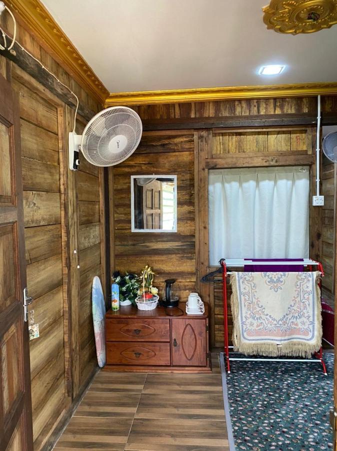 Homestay Dusun Ana Balun Slim River Eksteriør bilde