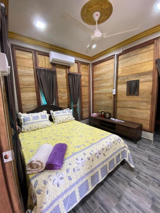 Homestay Dusun Ana Balun Slim River Eksteriør bilde